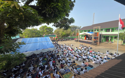 MIN 2 Sukabumi Semarakkan Peringatan Maulid Nabi 1448 H melalui Lomba Pidato dan MHQ